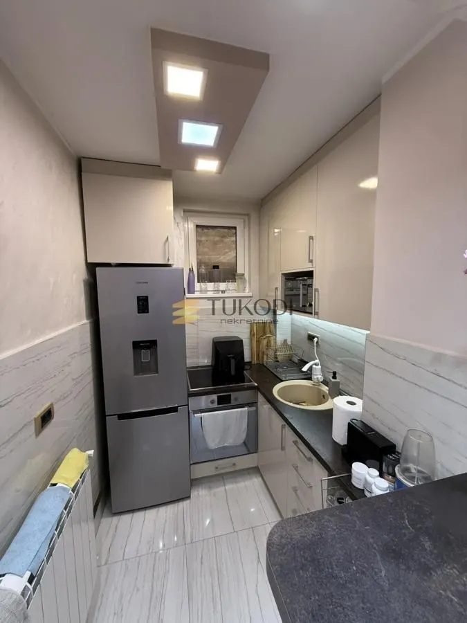 Prodaja, jednosoban stan, 42m², Kej, Novi Sad Sve Podlokacije