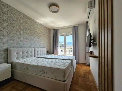 Rent, three bedroom apartment, 103m², Centar, Budva - image 5
