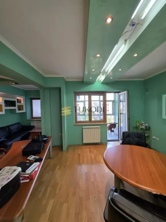 Sale, three bedroom apartment, 99m², Bulevar Oslobodjenja, Novi Sad Sve Podlokacije