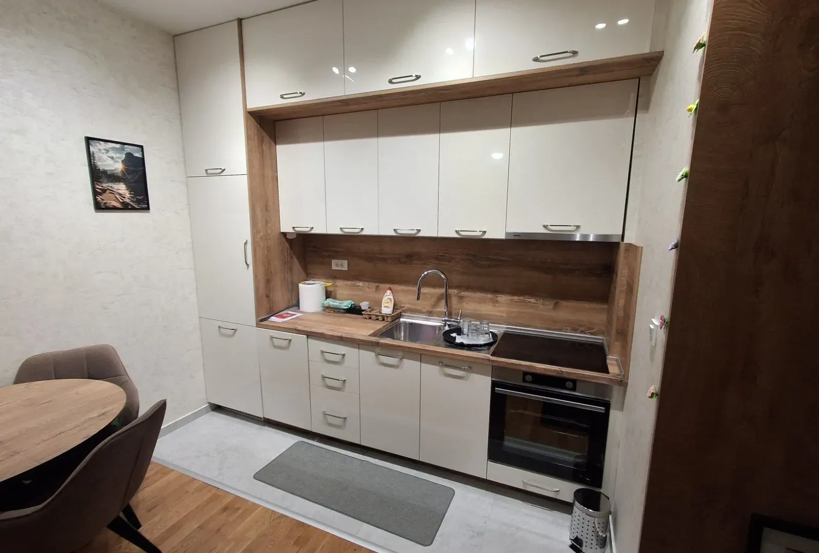 Izdavanje, jednosoban stan, 41m², Tološi, Podgorica