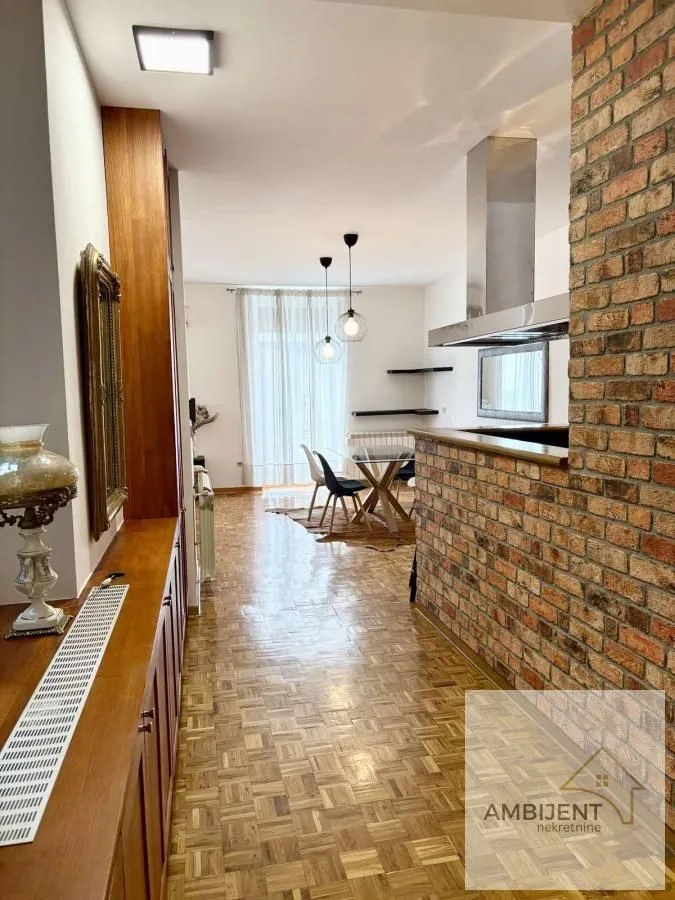 Prodaja, trosoban stan, 144m², Stari Grad, Beograd