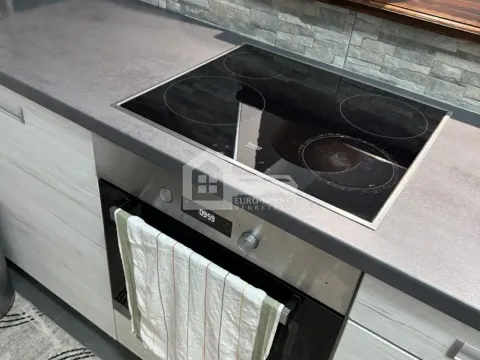 Izdavanje, trosoban stan, 58m², Sremčica, Beograd - image 17