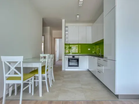 Izdavanje, jednosoban stan, 66m², Bečići, Budva - image 5