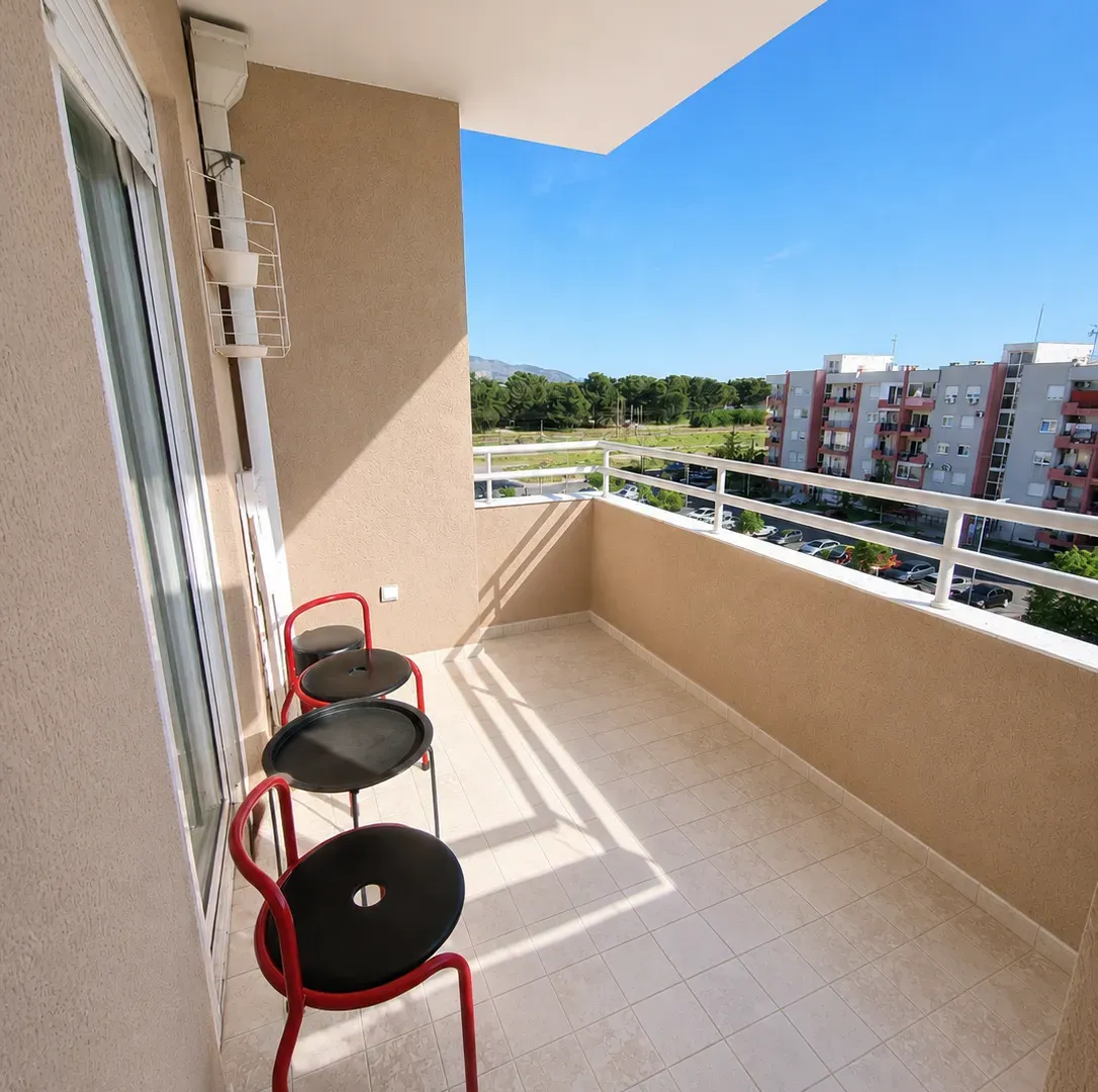 Rent, one bedroom apartment, 43m², Tuški Put, Podgorica