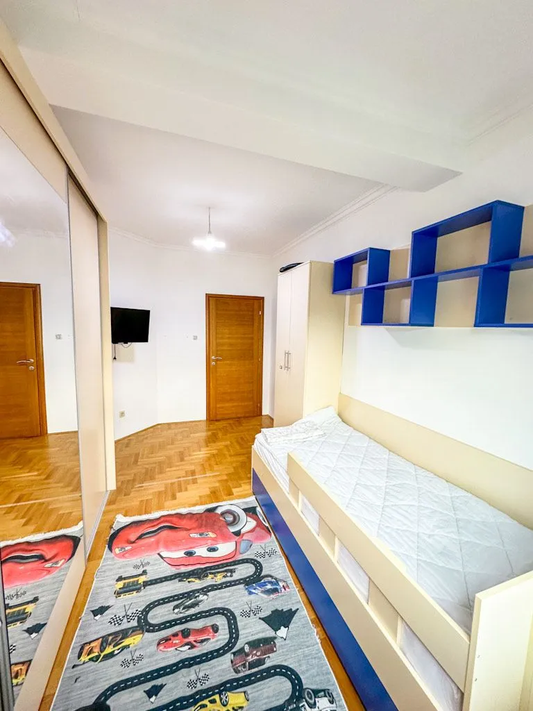 Rent, two bedroom apartment, 75m², Stari Aerodrom, Podgorica