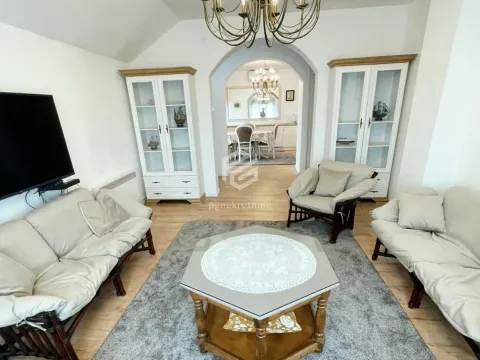 Rent, three bedroom apartment, 100m², Gornja Gorica, Podgorica - image 2