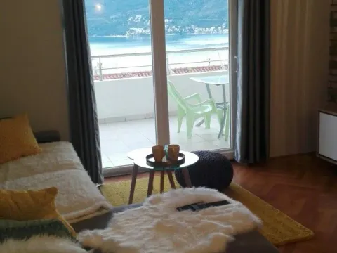Prodaja, stan, 56m², Kotor, Crna Gora - image 3