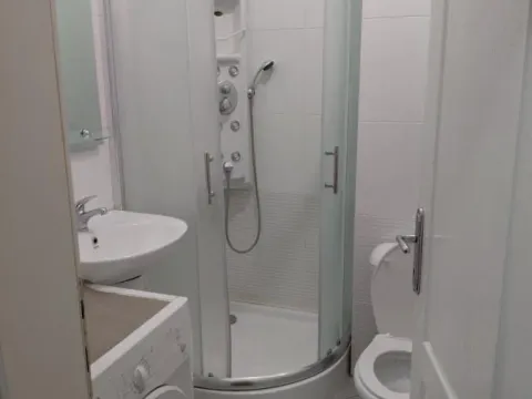 Izdavanje, garsonjera, 30m², Centar, Novi Sad - image 6