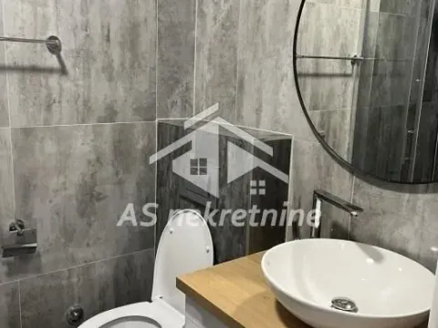 Rent, two bedroom apartment, 43m², Južni Bulevar, Vračar Sve Podlokacije - image 18