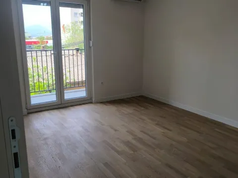 Rent, one bedroom apartment, 42m², Zabjelo, Podgorica - image 3