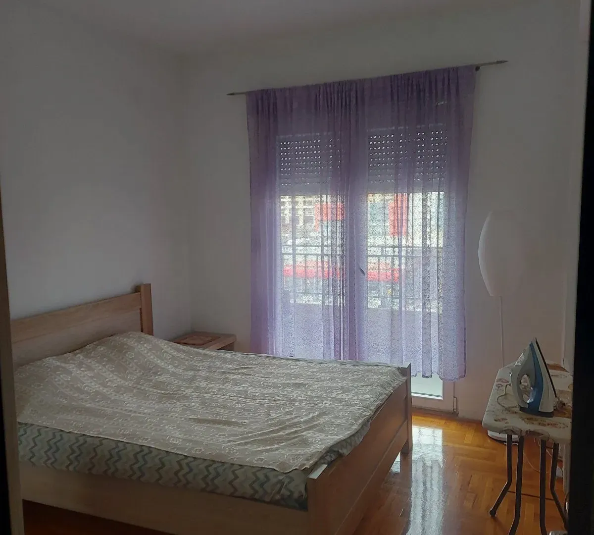 Izdavanje, jednosoban stan, 44m², City Kvart, Podgorica