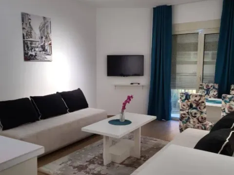 Rent, studio apartment, 30m², Rafailovići, Budva - image 8