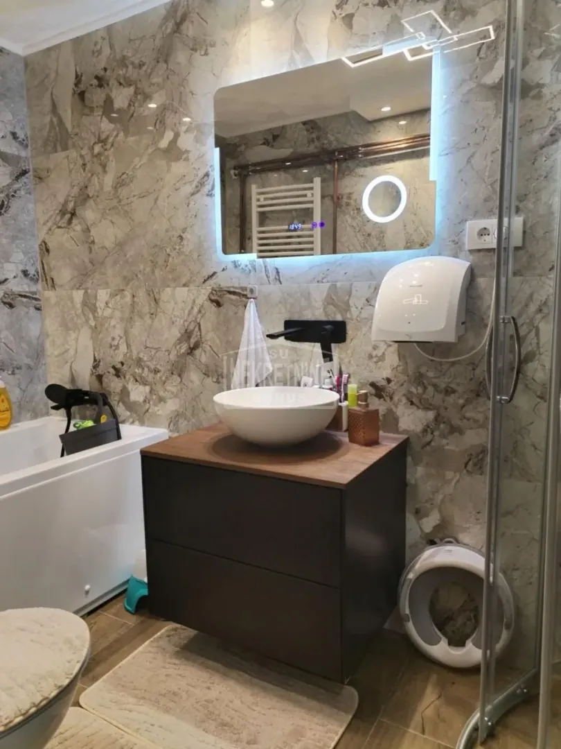 Prodaja, kuća, 135m², Centar, Subotica