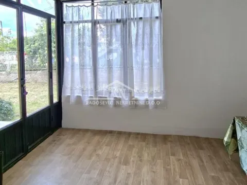 Prodaja, kuća, 265m², Smederevska Palanka, Srbija - image 7