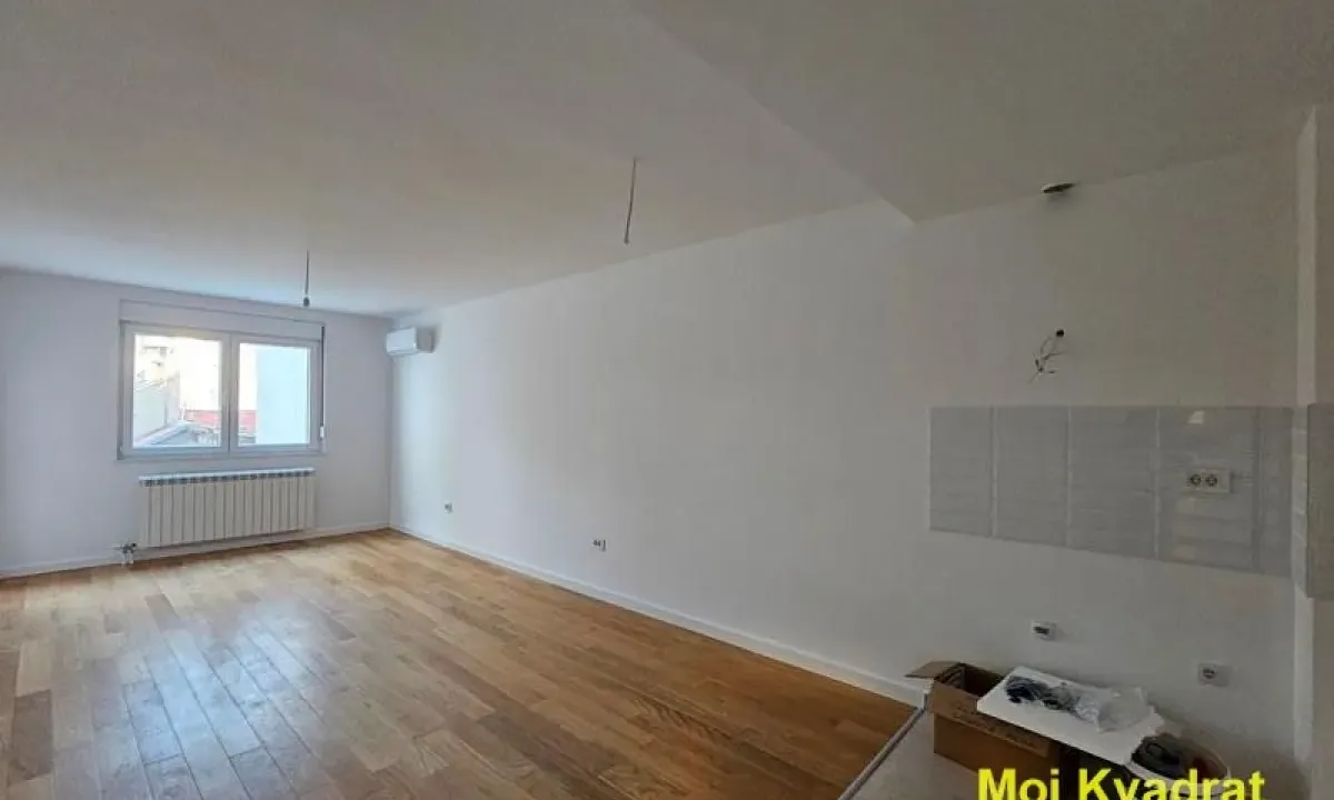 Sale, three bedroom apartment, 66m², Vukov Spomenik, Zvezdara Sve Podlokacije