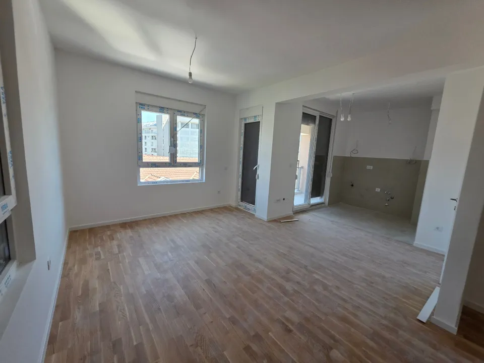 Prodaja, jednosoban stan, 46m², Momišići, Podgorica