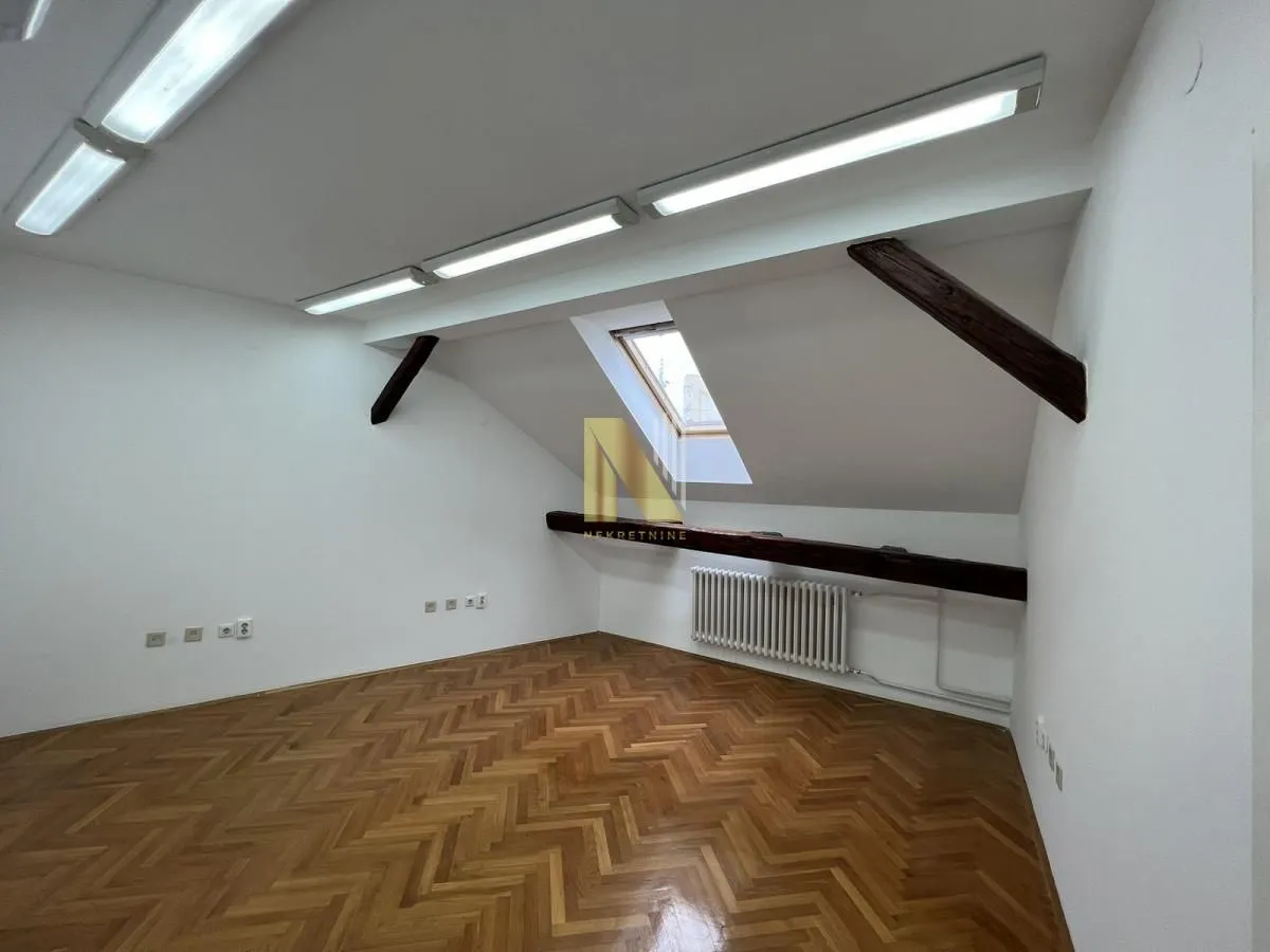 Rent, office space, 242m², Centar, Novi Sad