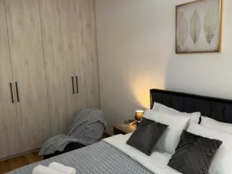 Izdavanje, dvosoban stan, 71m², Mažina, Tivat - image 3