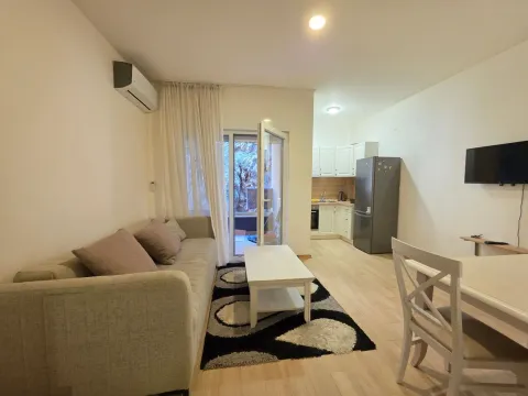 Sale, studio apartment, 31m², Budva, Crna Gora - image 1