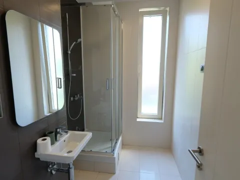 Rent, three bedroom apartment, 119m², Podgorica, Crna Gora - image 14