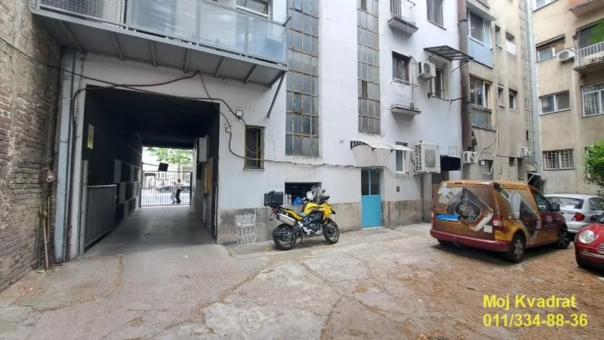 Prodaja, dvosoban stan, 68m², Stari Grad, Beograd