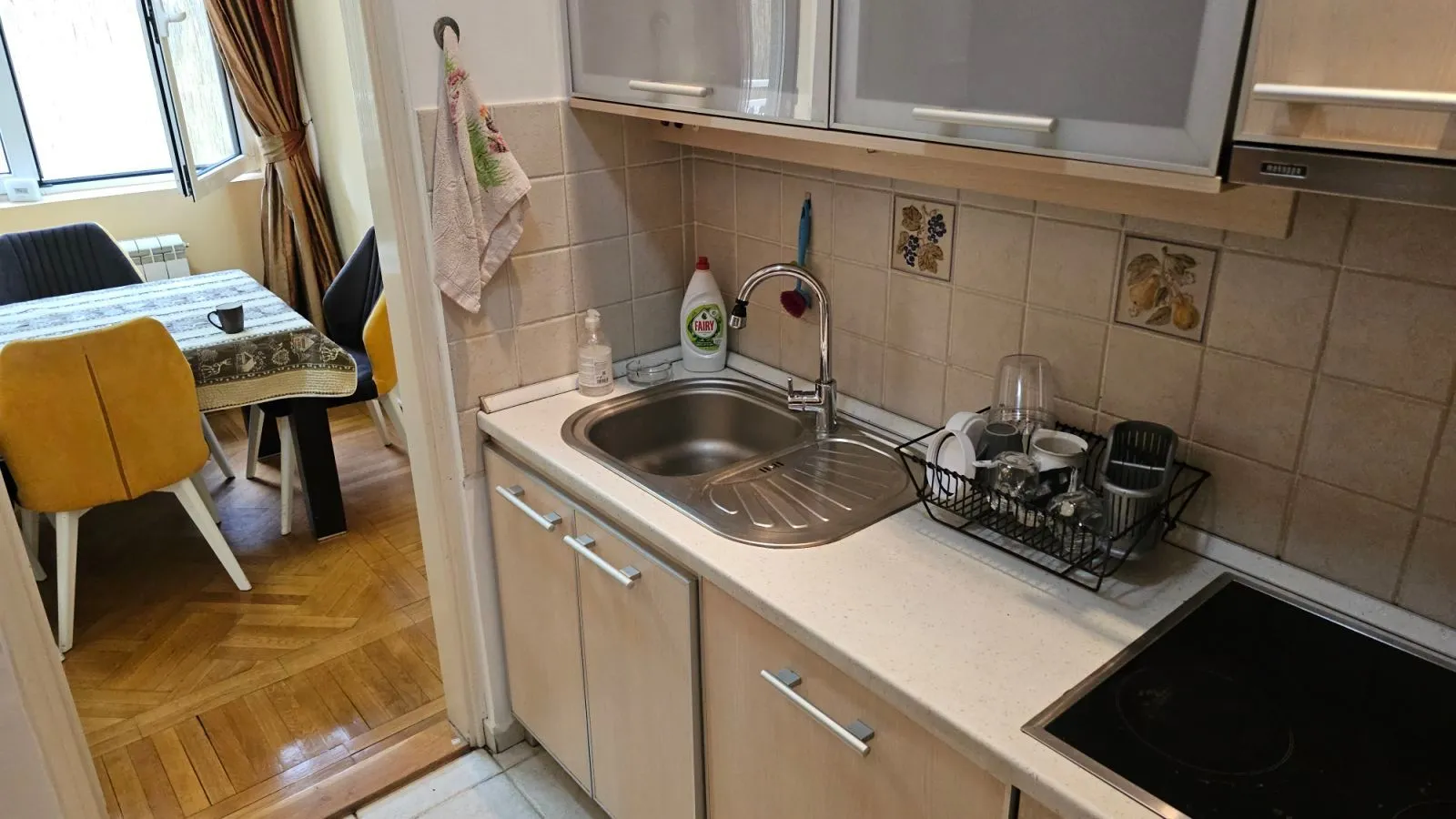 Izdavanje, četvorosoban stan, 108m², Košutnjak, Beograd
