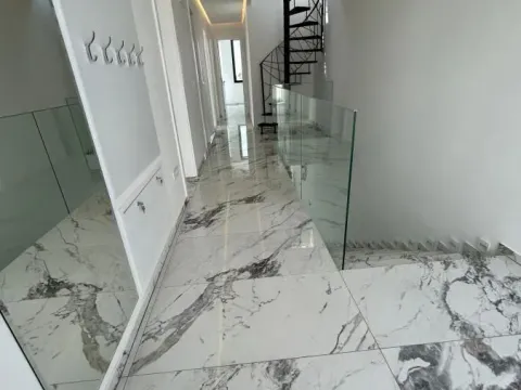 Izdavanje, kuća, 180m², Sremska Kamenica, Petrovaradin - image 7