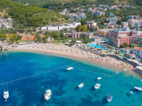 Sale, one bedroom apartment, 44m², Pržno, Budva - image 13