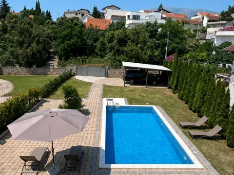 Rent, house, 250m², Utjeha, Bar - image 10