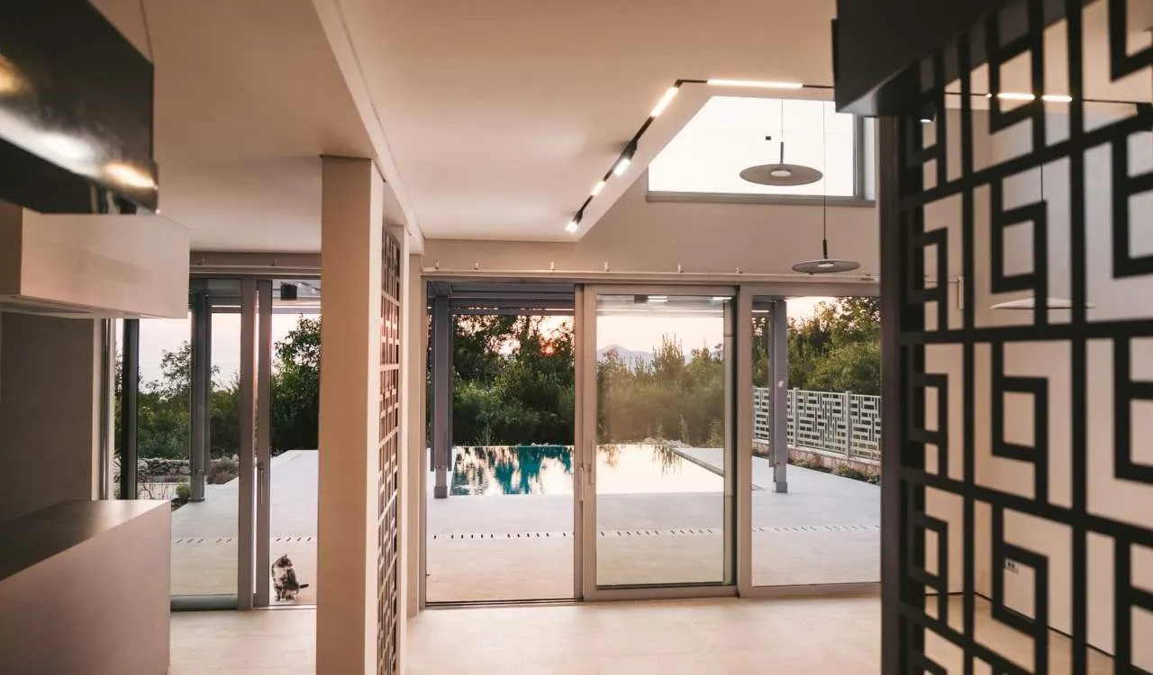 Prodaja, kuća, 231m², Blizikuće, Budva