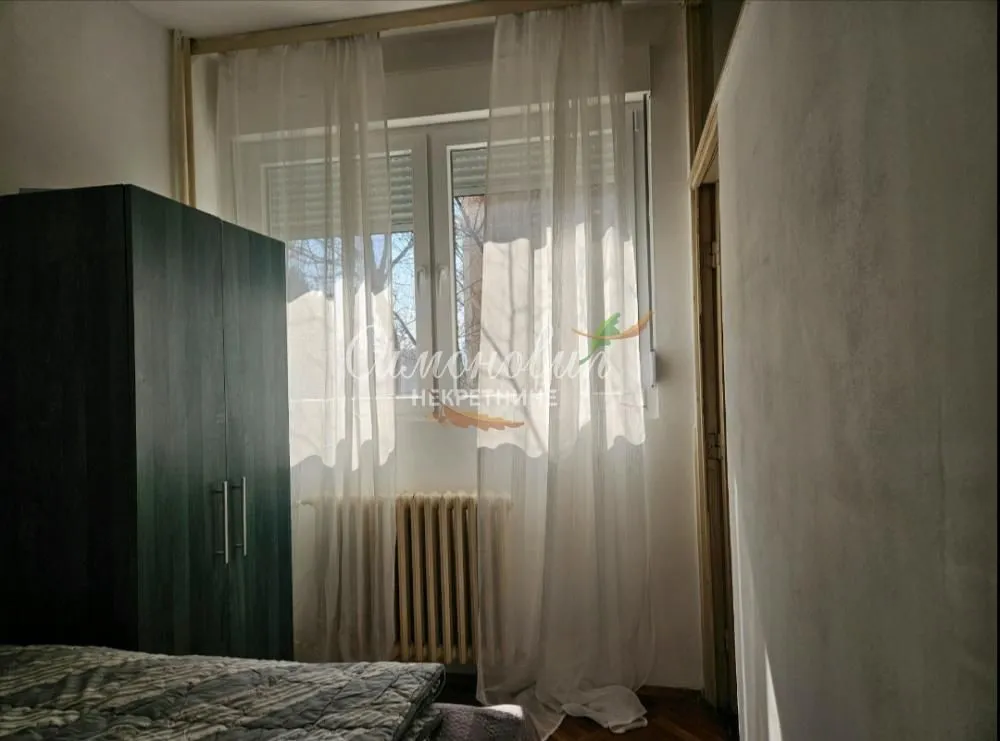 Izdavanje, dvosoban stan, 40m², Lekino Brdo, Voždovac Sve Podlokacije