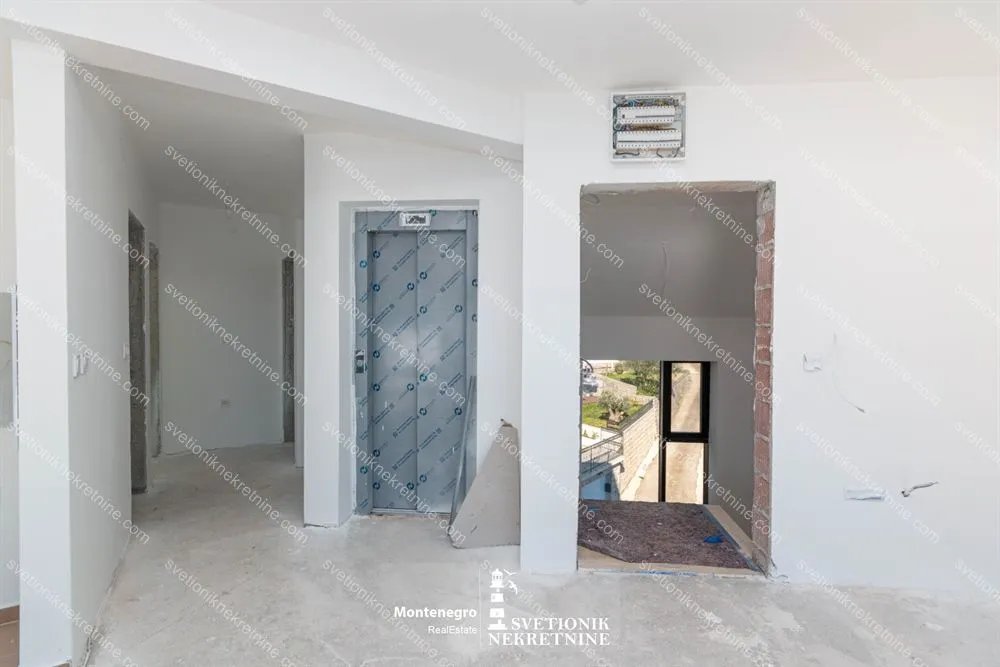 Prodaja, trosoban stan, 142m², Bijela, Herceg Novi