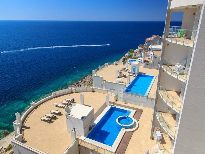 Prodaja, stan, 72m², Dobra Voda, Bar