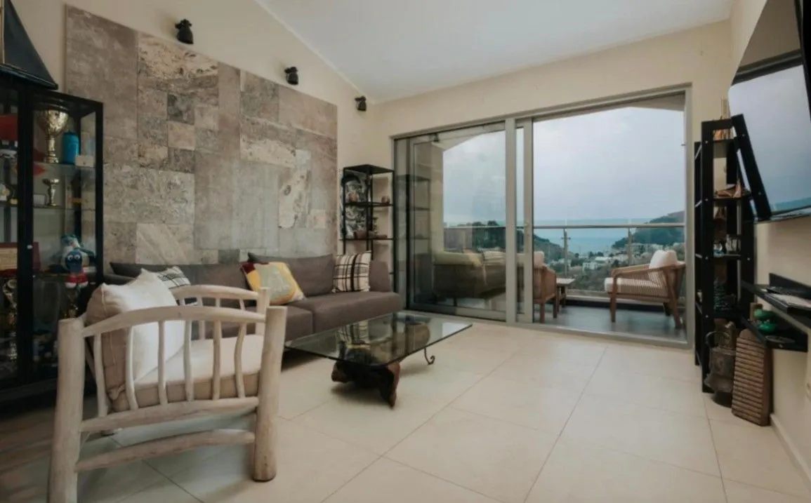 Prodaja, dvosoban stan, 62m², Petrovac, Budva