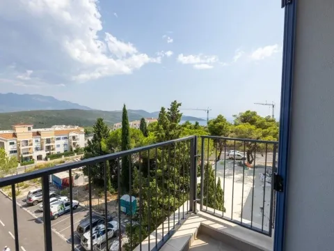 Prodaja, dvosoban stan, 80m², Luštica, Tivat - image 12