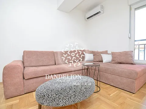 Izdavanje, jednosoban stan, 40m², Blok 9, Podgorica - image 7