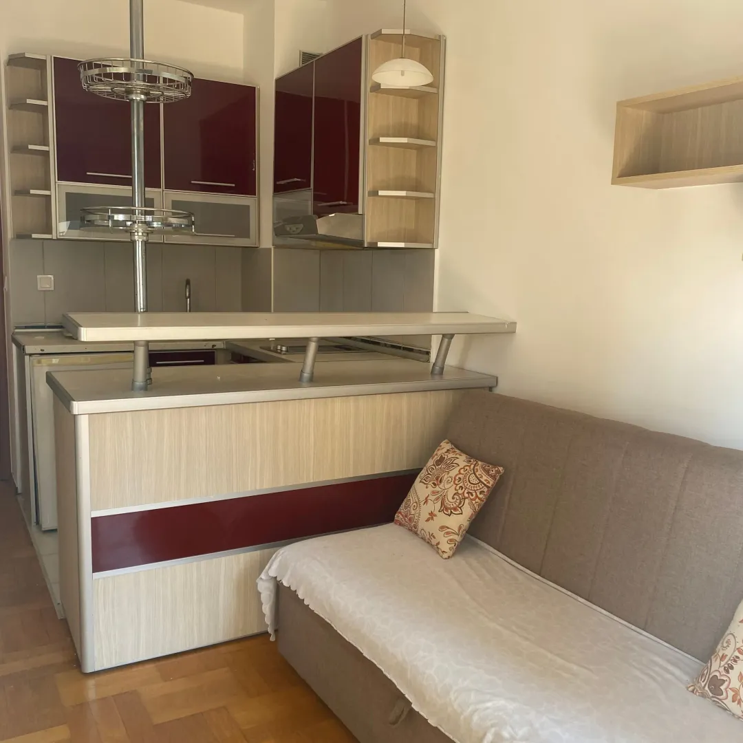 Rent, studio apartment, 25m², City Kvart, Podgorica