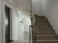Prodaja, četvorosoban stan, 121m2, Sajmište, Novi Sad