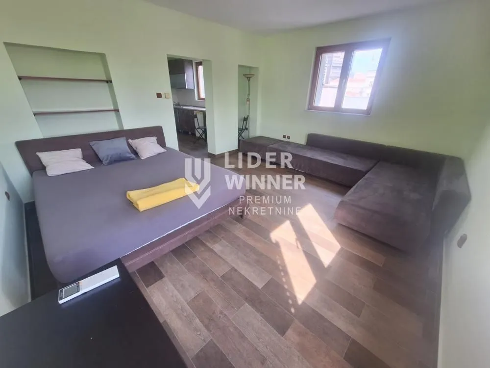 Rent, one bedroom apartment, 38m², Savski Venac, Beograd