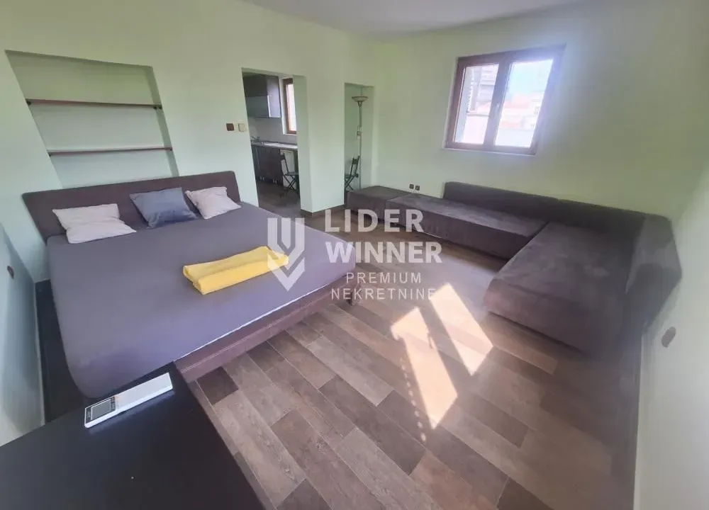 Rent, one bedroom apartment, 38m², Savski Venac, Beograd