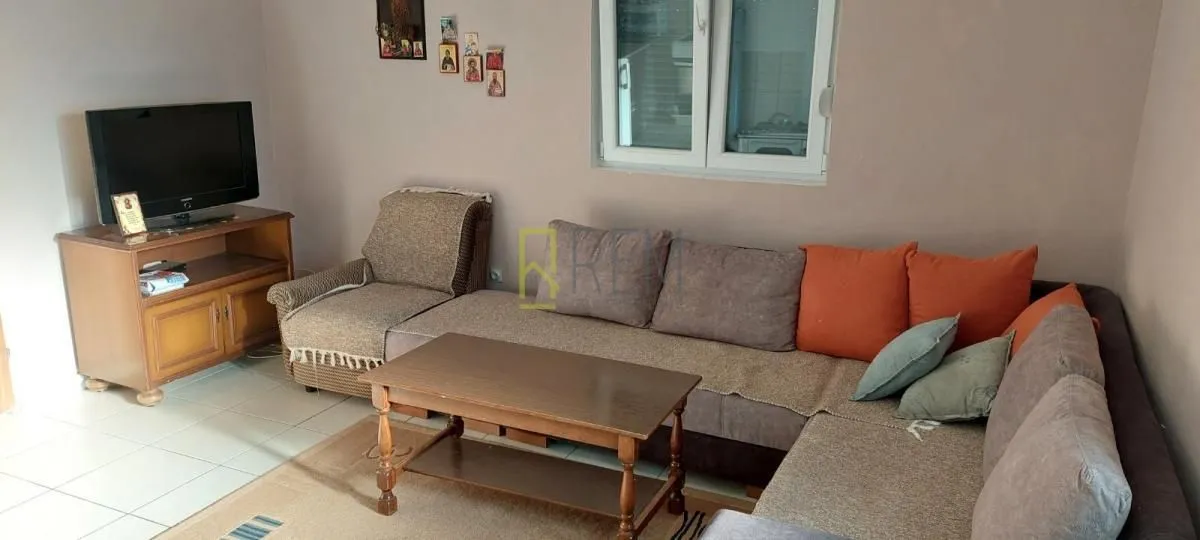 Sale, house, 180m², Bar, Crna Gora