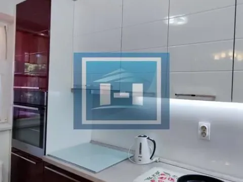 Prodaja, trosoban stan, 78m², Centar, Jagodina - image 14