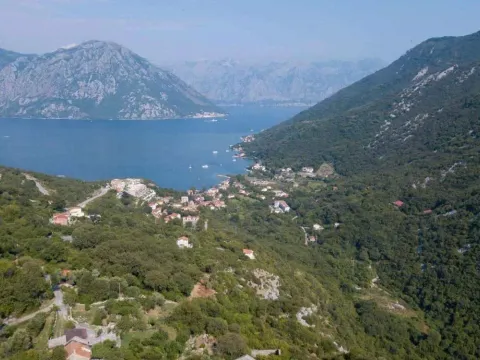Prodaja, plac, 5270m², Kotor, Crna Gora - image 2