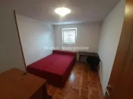 Izdavanje, trosoban stan, 50m², Petrovaradin, Novi Sad - image 3