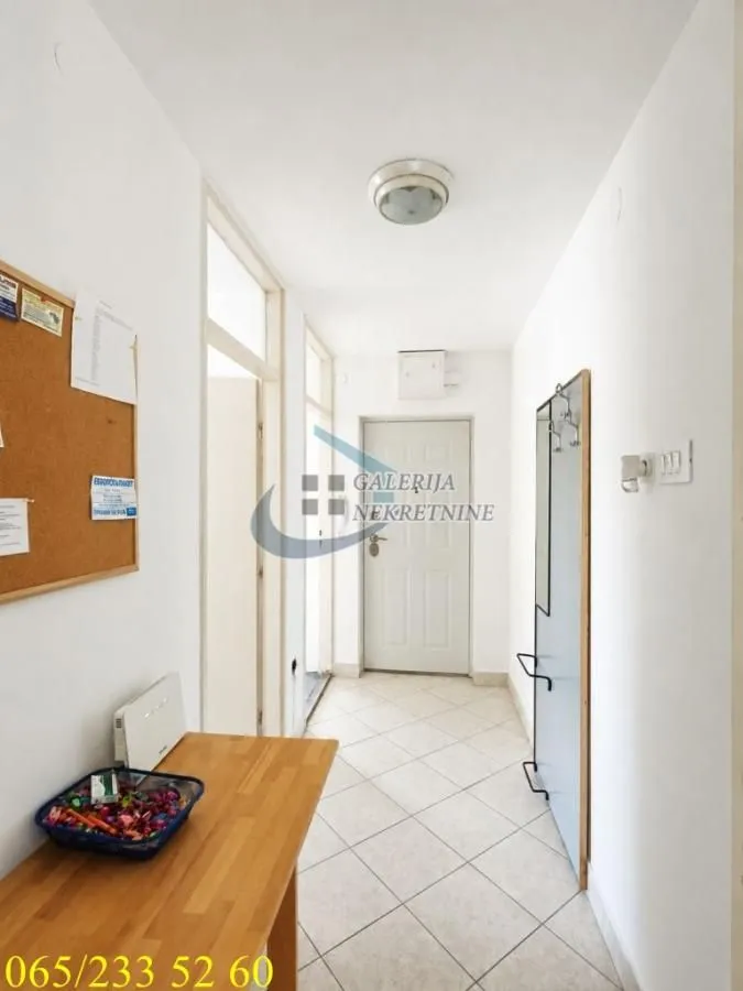 Prodaja, dvosoban stan, 57m², Šumice, Beograd