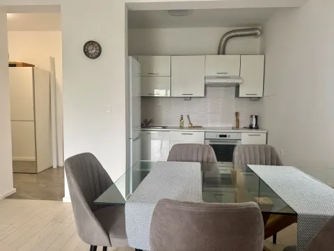 Rent, apartment, 69m², Seljanovo, Tivat - image 4