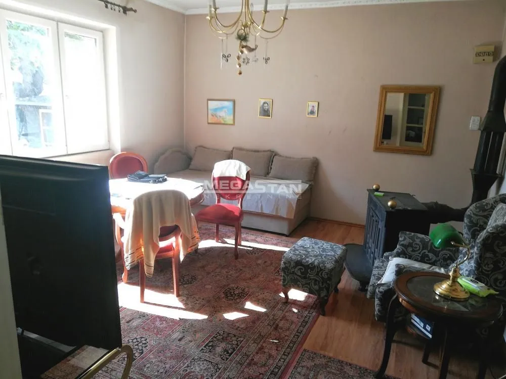 Prodaja, kuća, 181m², Zemun Gornji Grad, Zemun Sve Podlokacije