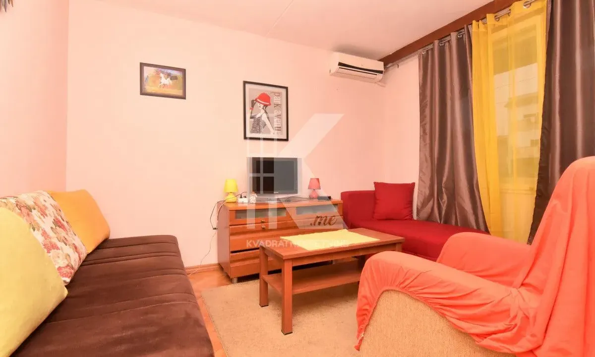Izdavanje, garsonjera, 30m², Lepa Kata, Podgorica