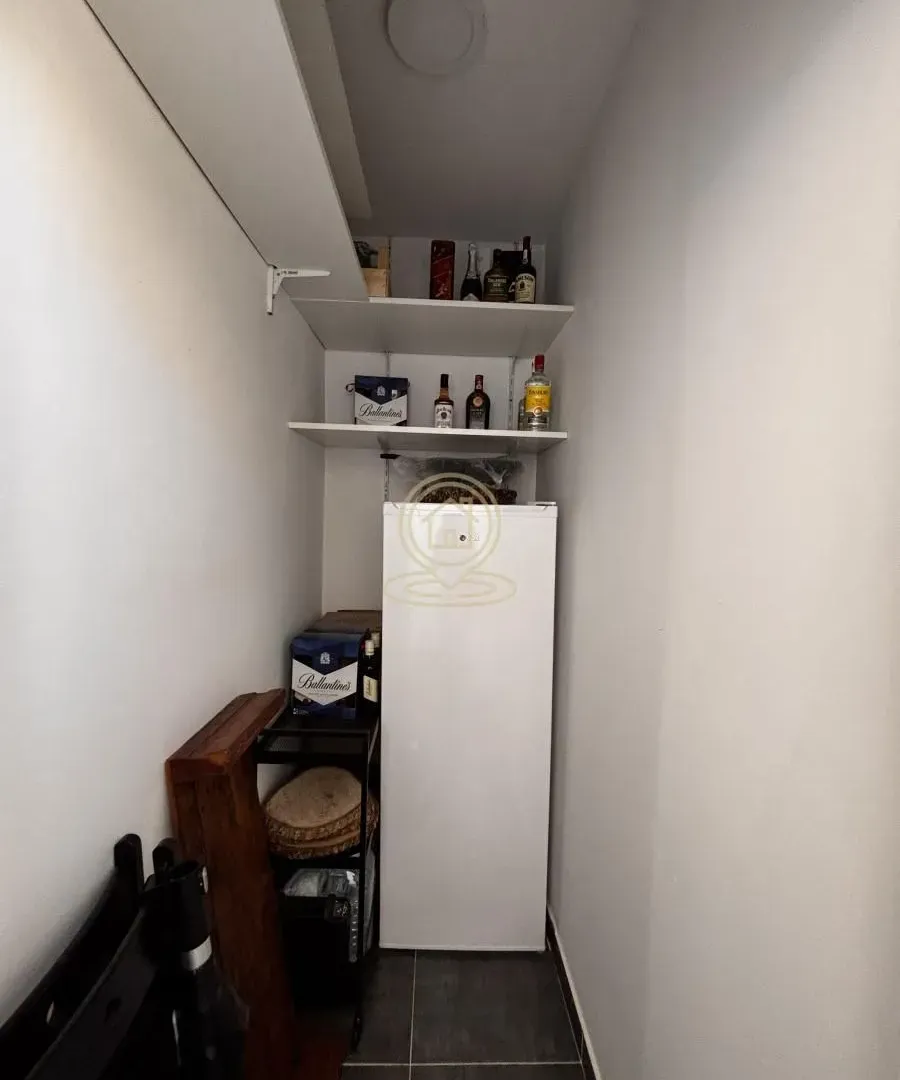 Prodaja, trosoban stan, 75m², Medijana, Niš