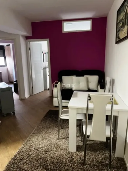 Izdavanje, dvosoban stan, 47m², Medijana, Niš